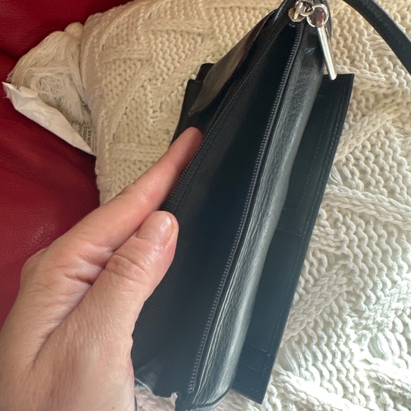 Fossil purse,  with phone holder. Small leather crossbody - Picture 7 of 12